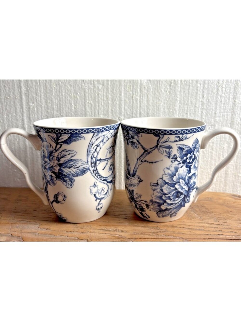 222 FIFTH ADELAIDE BLUE MUG COFFEE CUP SET OF 2 EUC